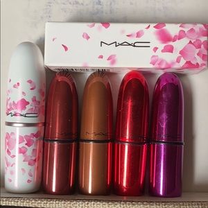 MAC lipsticks + mini lipsticks